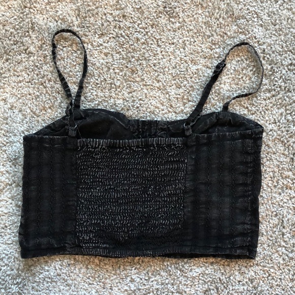 *SOLD* Black Crop Top - Picture 3 of 5